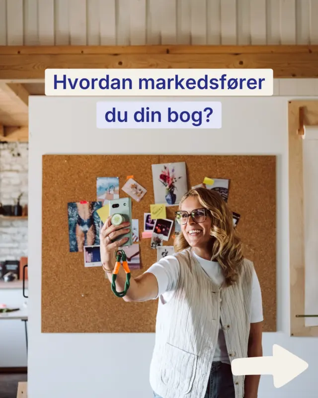 Mange forfattere synes, at markedsføringen af deres egen bog er virkelig svært, så vi tænkte, at vi ville give jer muligheden for at udveksle erfaringer: Fortæl os derfor i en kommentar, hvad der indtil videre har fungeret rigtig godt for dig personligt 🤗

Det kan være tips om samarbejder med bloggere, oplæsninger, en reception, messer eller events.

Det er vigtigt for os, at I ikke føler jer alene, og at I også kan netværke med andre forfattere i samme situation. For det er netop sådan, man kan lære af hinanden 🥰

Vi glæder os til at læse jeres gode råd👏
(Husk forresten også, at du kan finde en masse tips på vores blog under kategorien "Markedsføring" - du finder link i bio)